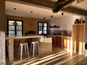 Maison Bacchus, gîte insolite dans cuve à vin